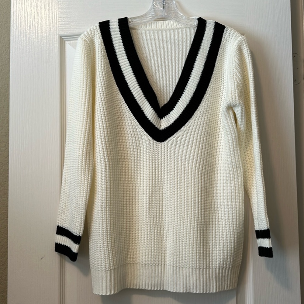 Vneck sweater, never worn!